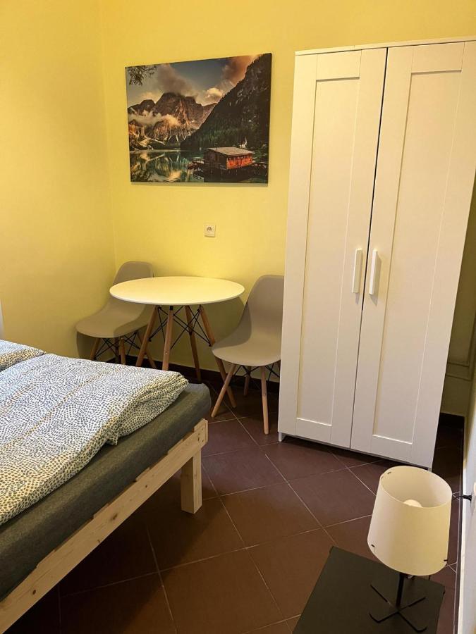 Batorego Lovely Rooms Cracóvia Exterior foto